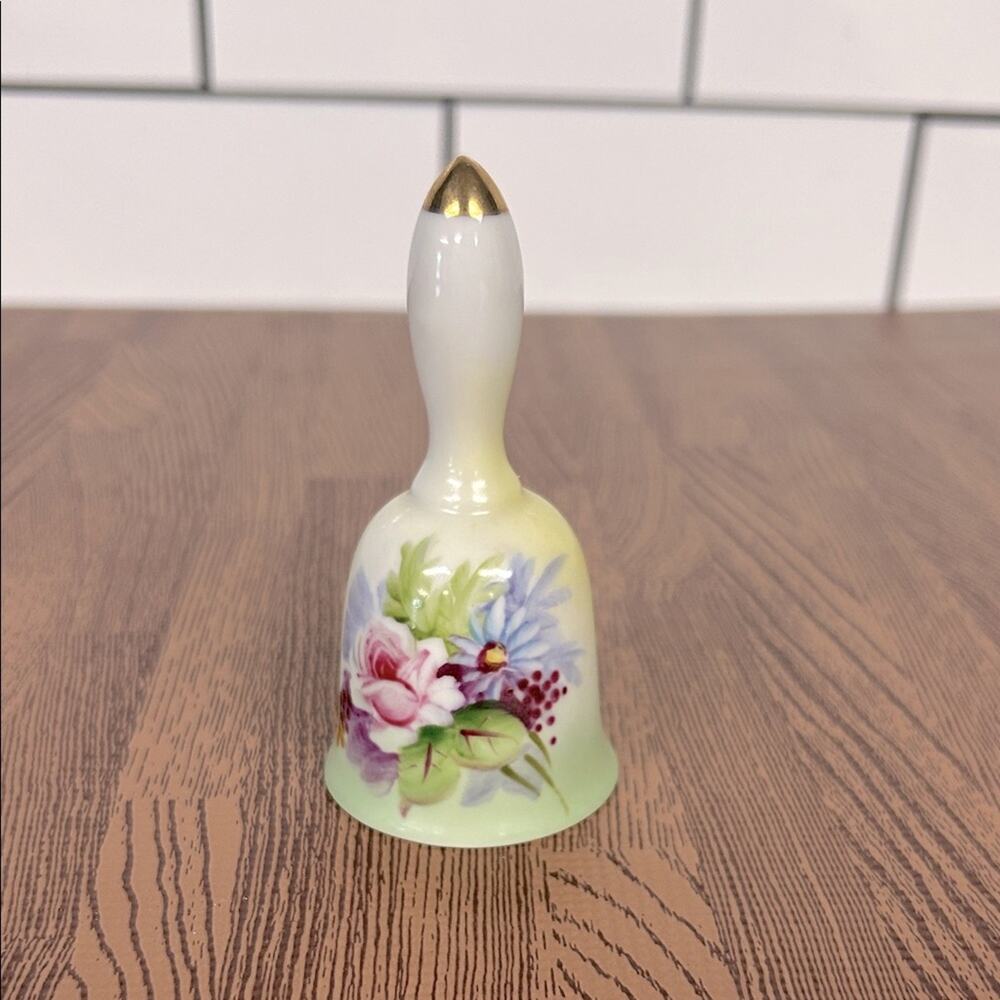 LEFTON CHINA BELL 5202 Hand Painted Pink Purple Flowers Gold Tip-Vintage Japan